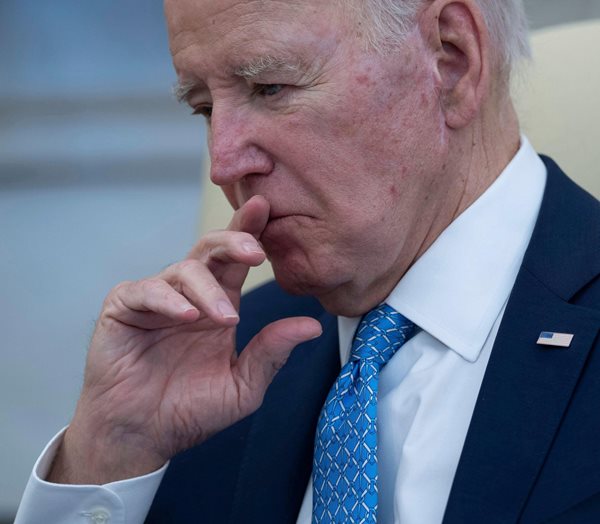 Americans Feel Lousy in Biden's Good Economy