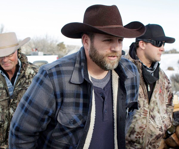 Ammon Bundy Denies Leading Refuge Occupiers in Court Testimony