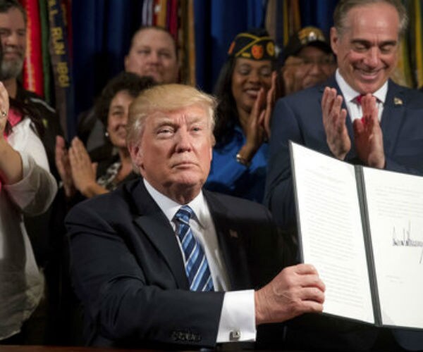 BlackRock's Fink: Baby Boomers Work Against Trump's Growth Plan