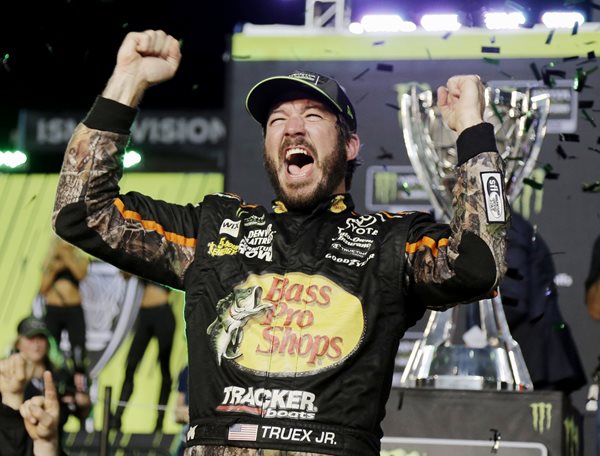 Martin Truex Jr. Caps Career Season with 1st NASCAR Title