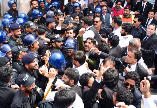 Villagers Say They're Tired of Living Dangerously in Kashmir