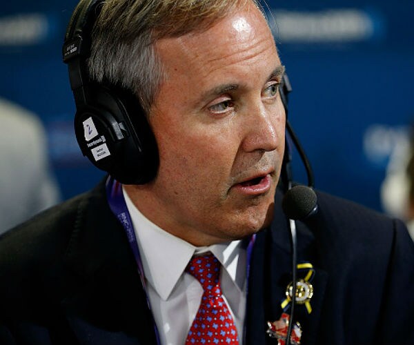 Paxton Applauds Trump's Move on Quotas for Federal Judges