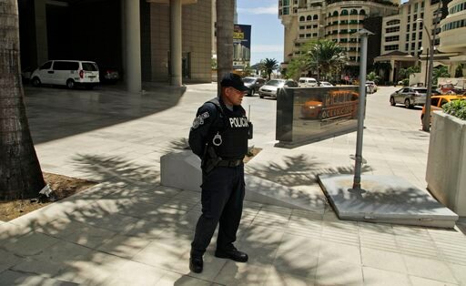 During Trump Hotel Strife, a 'Trump Mojito' but No Water