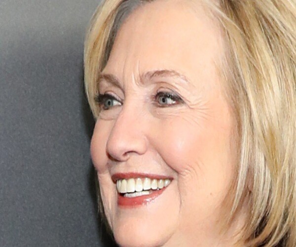 Hillary Clinton: Working to 'Retire' Trump From the White House