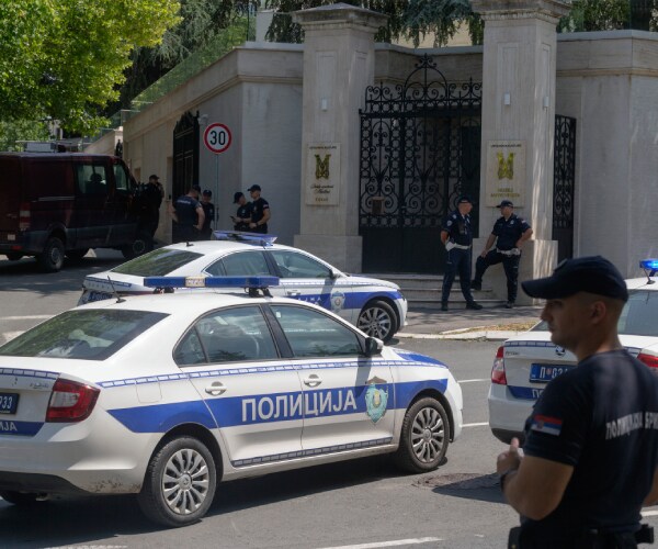 Attacker Killed After Wounding Serbian Police Officer at Israeli Embassy