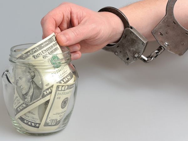 Is He Selling You a Stock? Or a Big Fat Lie?