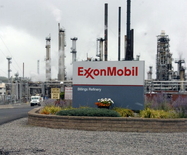 No Trump Favors for ExxonMobil on Russian Oil 