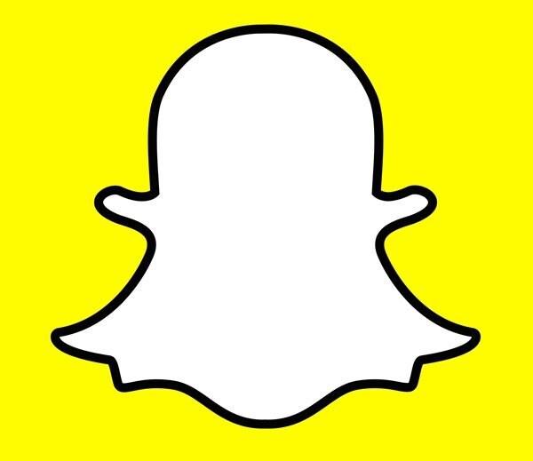 Nasdaq Futures Slide as Snap's Ad Warning Knocks Down Social Media
