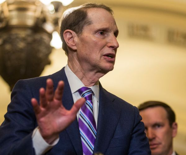 Ranking Dem on Senate Finance Questions IRS Tax Return Memo