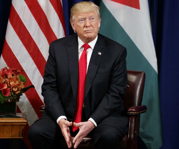 In Citizenship Message, Trump Welcomes Immigrants to America