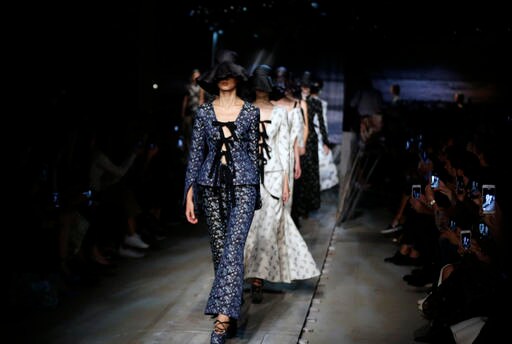 London Fashion Week Hits Climax with Burberry, Erdem, Kane