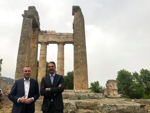 AP Interview: Weber Launches EU Campaign, Backs UK Staying