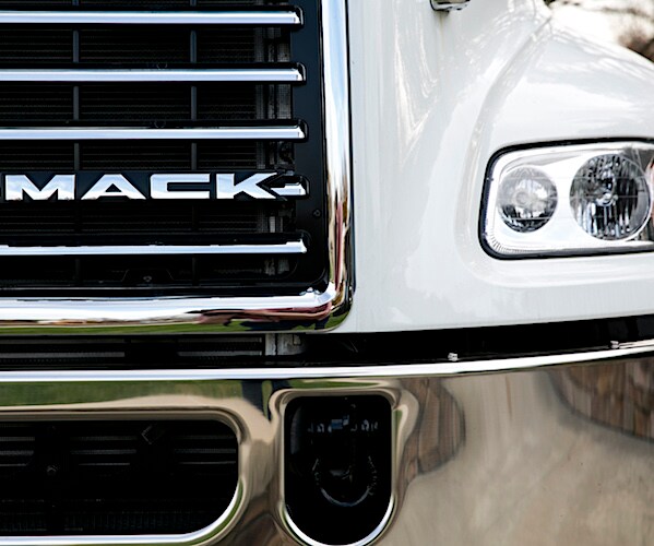 Wanted: 63,000 American Truck Drivers