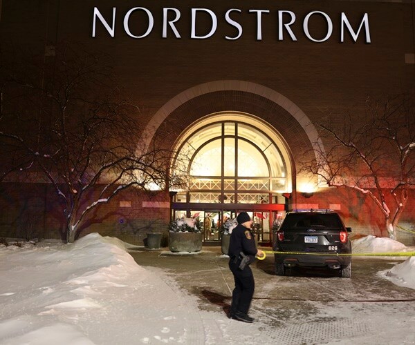5 Arrested in Deadly Shooting at Minnesota's Mall of America