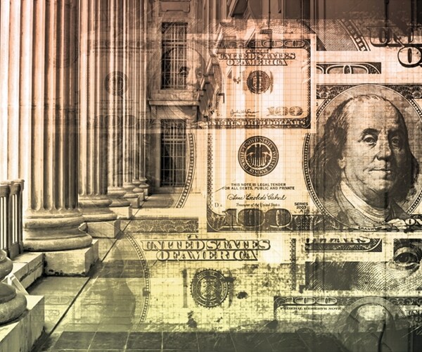 Why Wall Street Traders Aren't Rejoicing (Yet) Over Volcker Rule