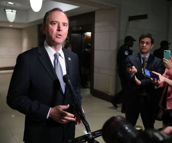 Schiff: Memo Doesn't Vindicate Trump