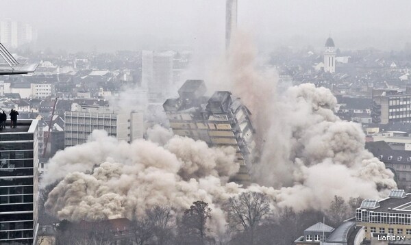 380-Foot Tower in Germany Falls in Europe's Largest Controlled Blast 