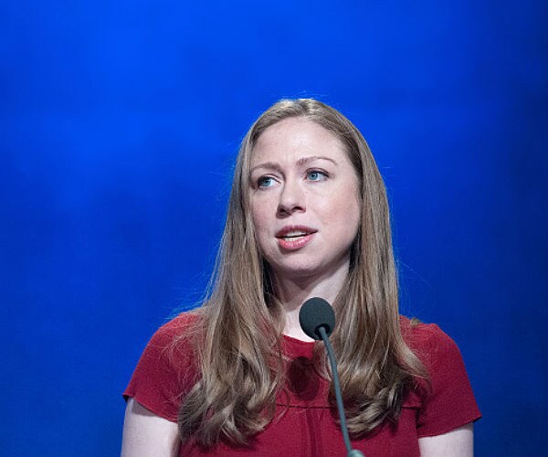 Chelsea Clinton Talks Trump Remark, Mother's Pneumonia