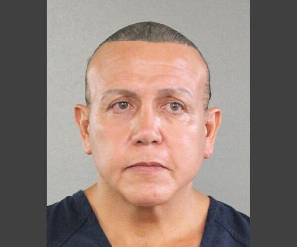 Man Who Sent Pipe Bombs to Clinton, CNN Faces Sentencing