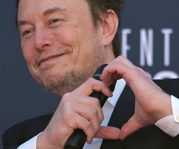 Elon Musk Says Oil & Gas Should Not Be Demonized