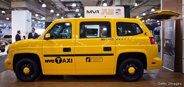 Van Maker Backed by Energy Department Loans Shuts Down