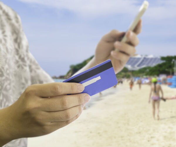 Tap Your Credit Cards for Spring Break Savings