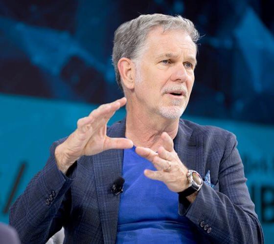 Netflix 4Q Subscribers Surge, CEO Hastings Passes Baton