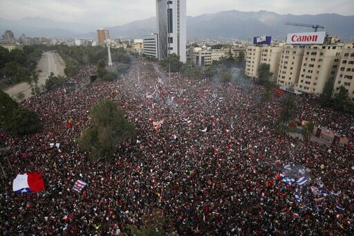 Students Keep Driving Protests Demanding Change in Chile