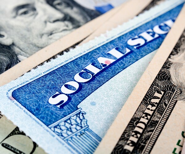 Social Security Payments in 2017 Will Go Up a Whopping $3 to $7