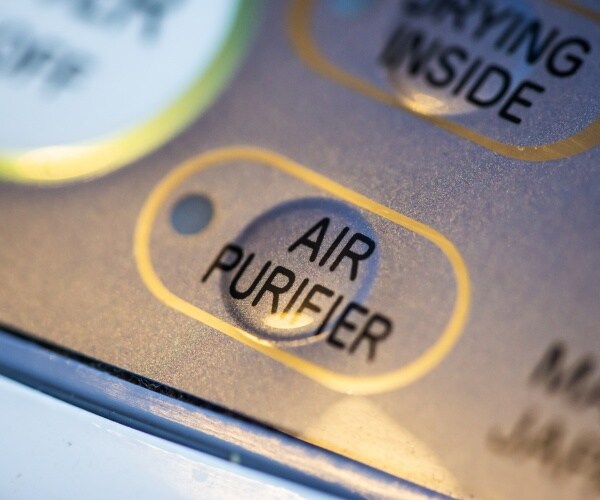 Air Purifier and dehumidifier.