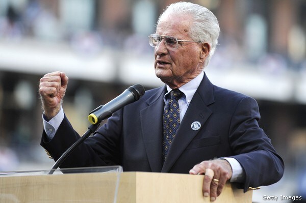 Former Yankee, Marine Pilot Coleman Dies at 89