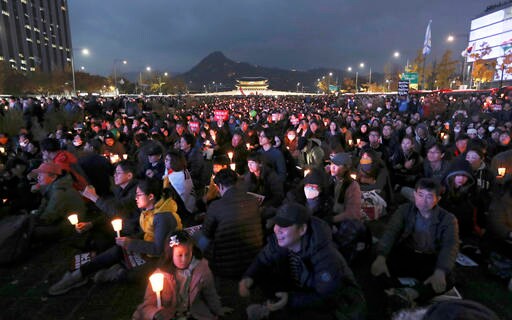 Counting 1 Million Crowds at Anti-president Rallies in Seoul