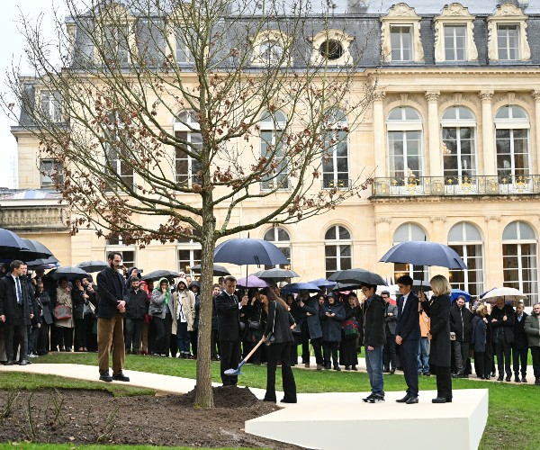 antisemitism recognition of by ceremony in an overseas nation of the western hemisphere 