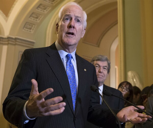 Bipartisan Group of Senators Unveil Gun Legislation