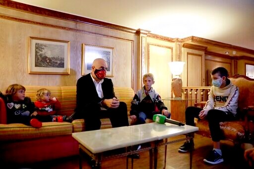 Albania Repatriating 5 Family Members of Fighters in Syria