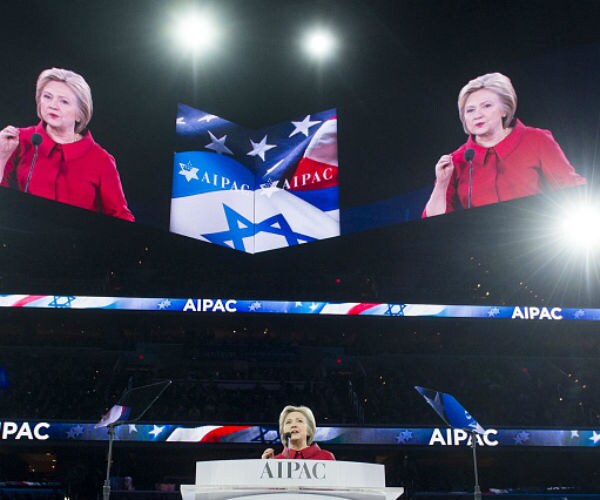 Clinton Against Israel Boycott Plan: 'Anti-Semitism Has No Place' in Society