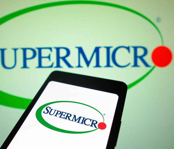 Super Micro Falls as Server Maker Misses Sales Targets