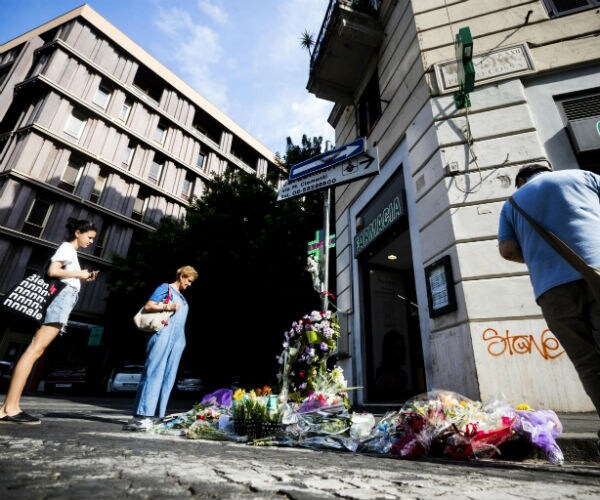 Italy Detains 2 Americans, 19, in Slaying of Policeman