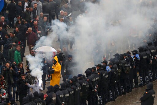 Albanian Opposition Clashes with Police in Anti-govt Protest