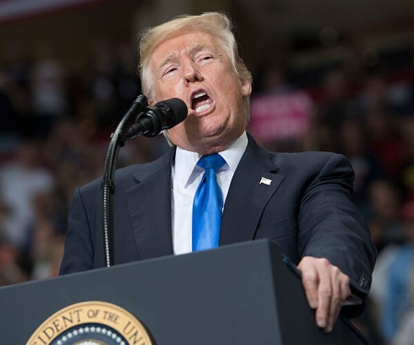 Hot Mic Convo: Dem Thinks Trump 'Is Crazy,' Republican 'Worried'