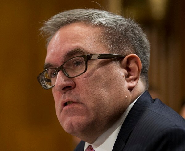 New Leader at EPA Is Former Coal Lobbyist, Senate Staffer