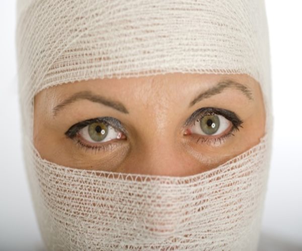 Woman Disfigured by Gunshot Gets Full Face Transplant