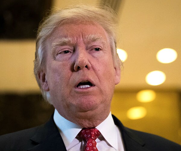 Palestinians Pray Trump Won't Move Embassy to Jerusalem