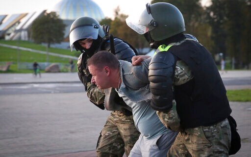 French President Says Longtime Belarus Leader 'must Go'