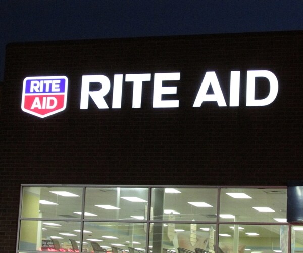 Albertsons to Buy Rite Aid in Latest Amazon Countermeasure 