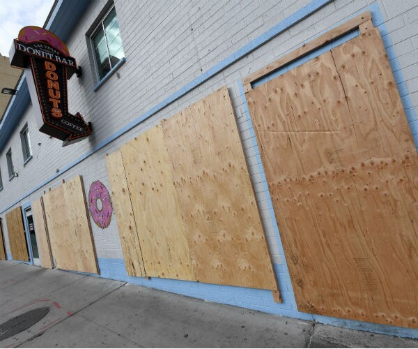 closed business las vegas nevada in response to coronavirus