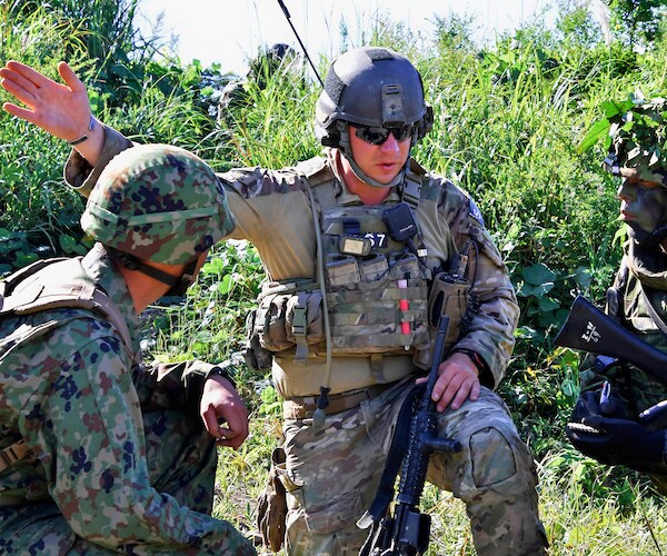 Trump Asks Japan to Hike Payments for US Troops to $8 Billion