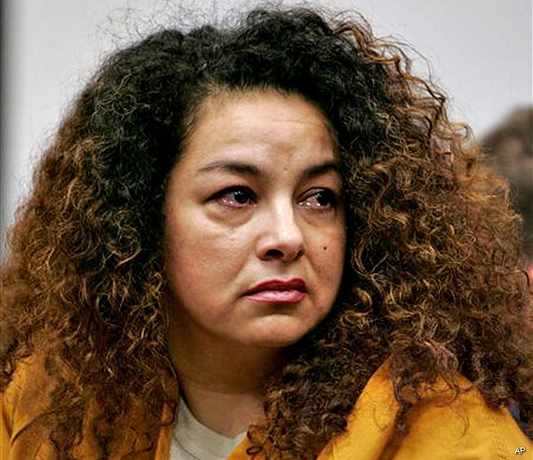 Chili-Finger Lady Returns to Prison for Lying to Police About Shooting