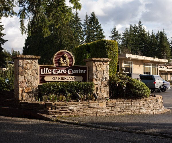 Health Officials Losing Patience With Seattle-Area Nursing Home