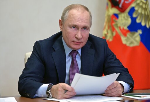 Putin to Mull Different Options If West Refuses Guarantees